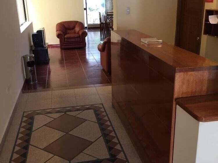 Yantra Hoteles I