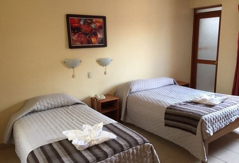 Yantra Hoteles I