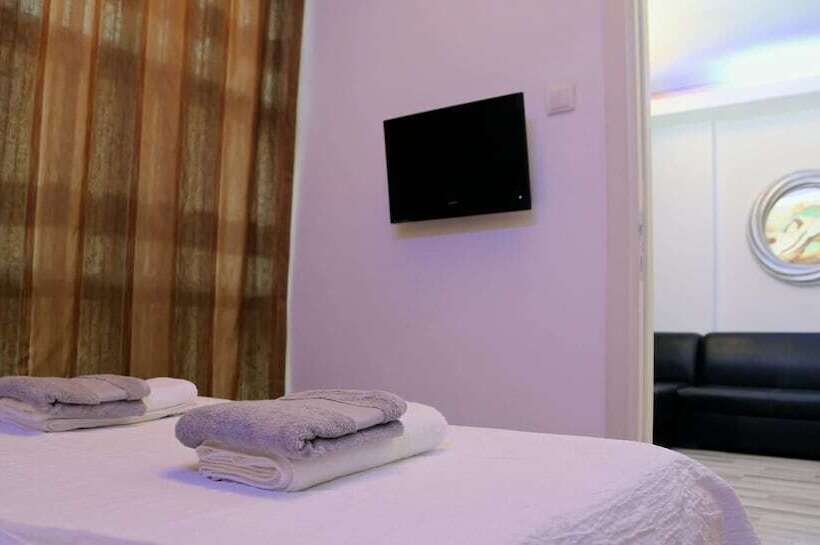 Akr Homes