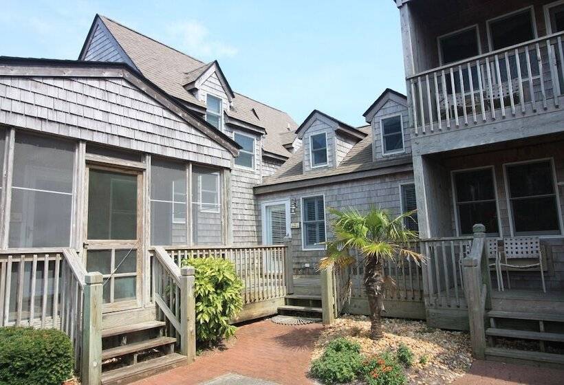 ベッドアンドブレックファースト Courtyard Villas On Silver Lake Harbor