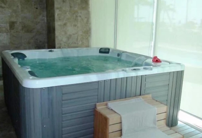 هتل Bay View Grand Marina 2br