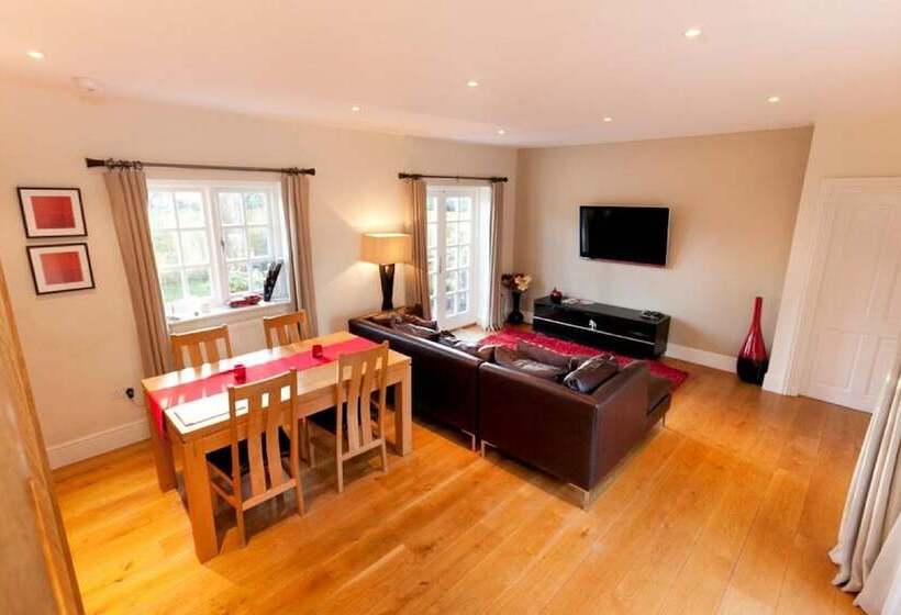 فندق Dbs Serviced Apartments   The Delven