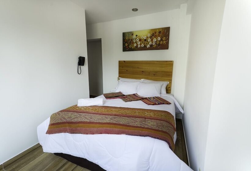 ホテル El Encanto