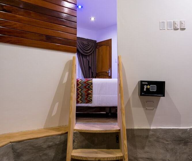 ホテル El Encanto