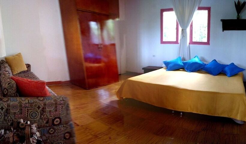 هتل Hacienda Tierra Verde