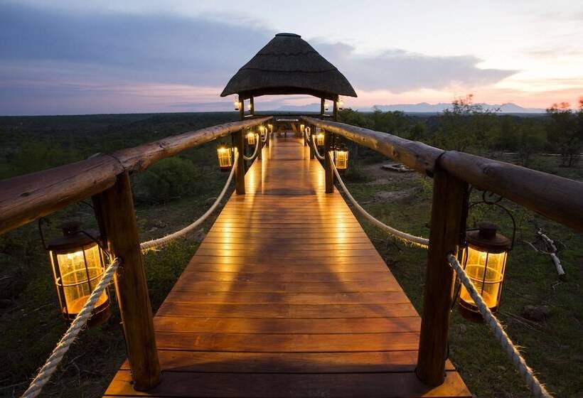 هتل Isilimela Game Lodge