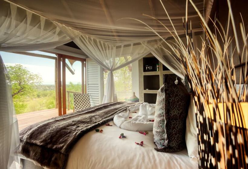 هتل Isilimela Game Lodge