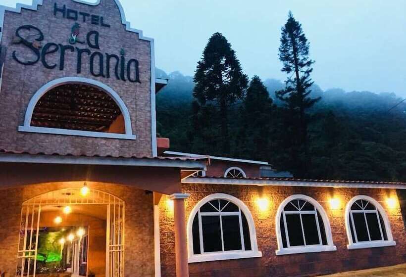 فندق La Serrania