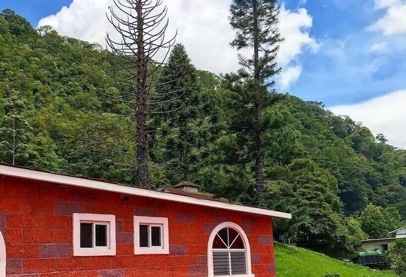 فندق La Serrania
