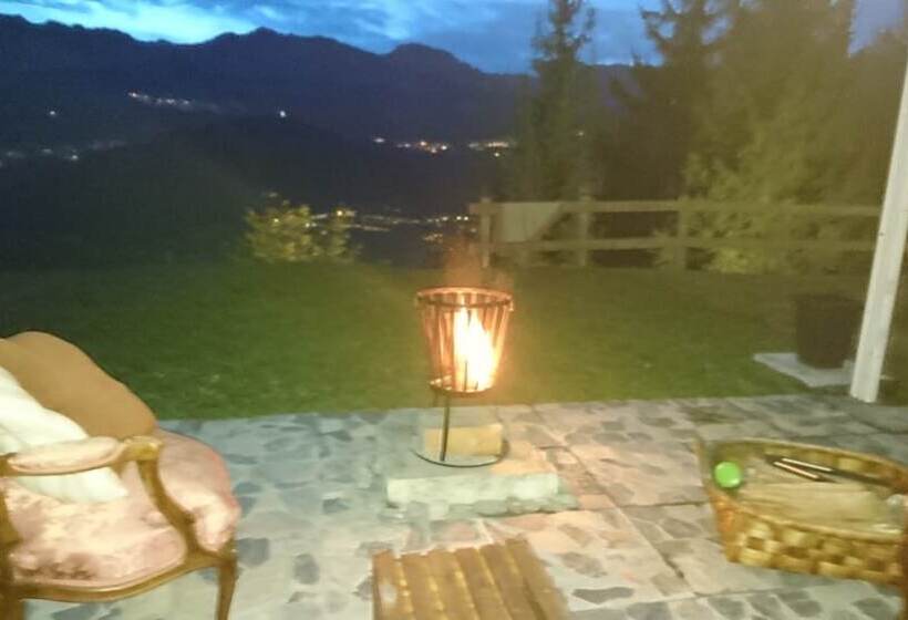 호텔 Loyehill Chalet. Swiss Alps Escape