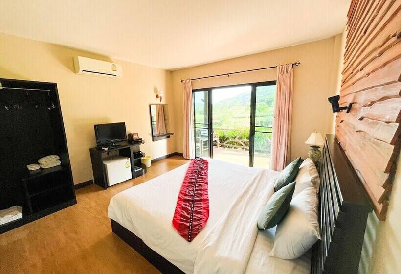هتل Phureenun Resort