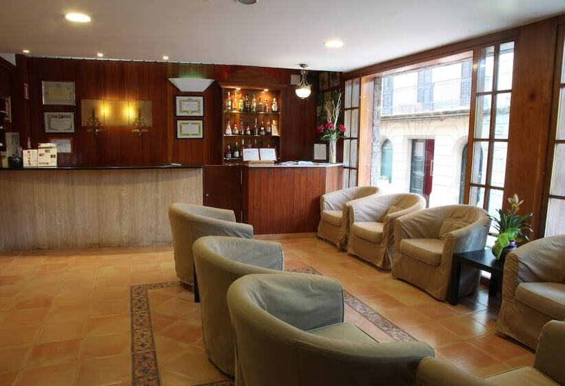 هتل Ripoll Restaurant