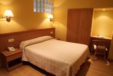 هتل Ripoll Restaurant