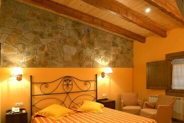 هتل Ripoll Restaurant