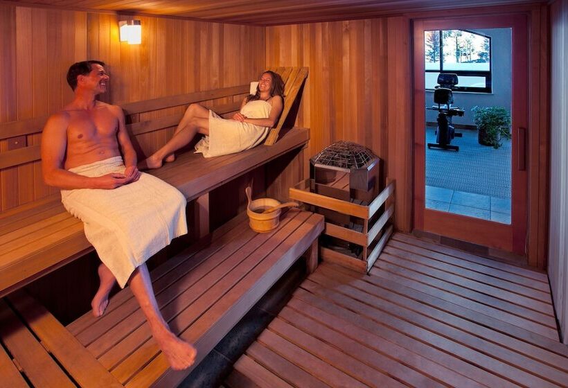 Отель The Edelweiss Lodge And Spa