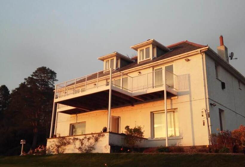 بنسيون Appin Bay View