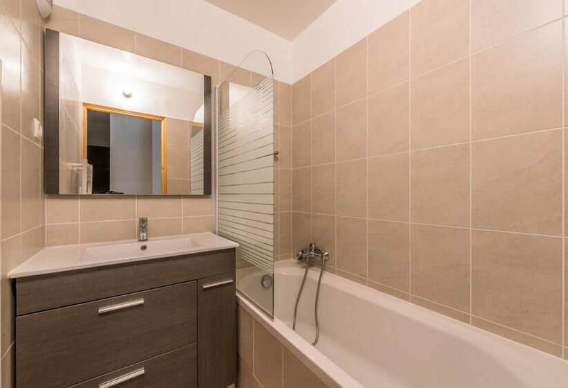 דירת נופש L'eden Skis Aux Pieds