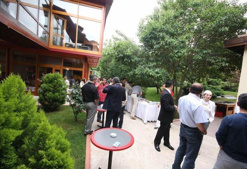 Yalcin Hotel Resort