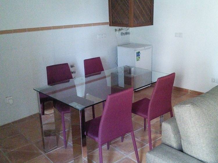 تختخواب و صبحانه Tramuntana Suites