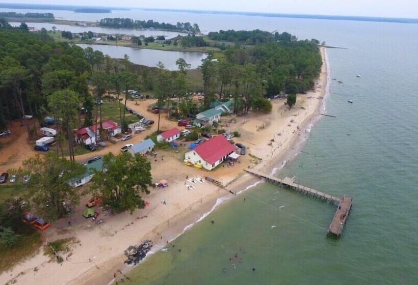 Camp Merryelande