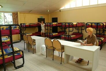 هاستل Egmont Eco Leisure Park & Backpackers