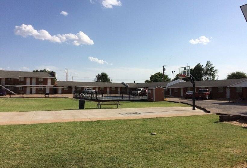 Holiday Motel