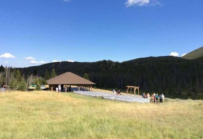 Homestake Lodge