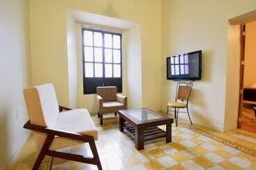 هتل Casa Valop