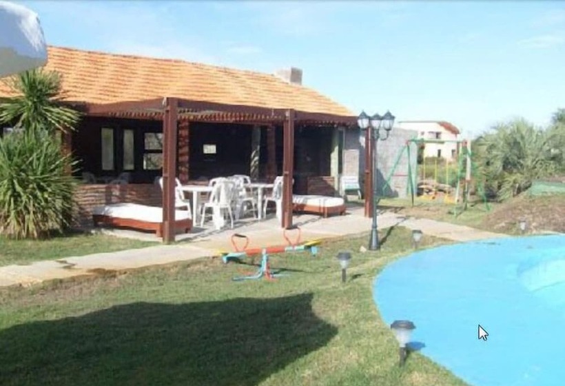 هتل Complejo Turístico Anaconda Cabañas