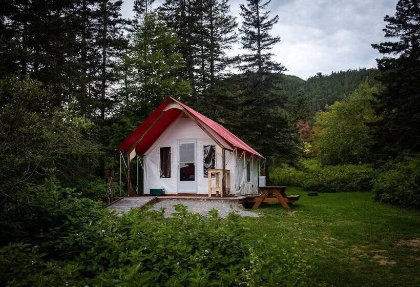 هتل Maisonnettes Camping De La Baie De Perce