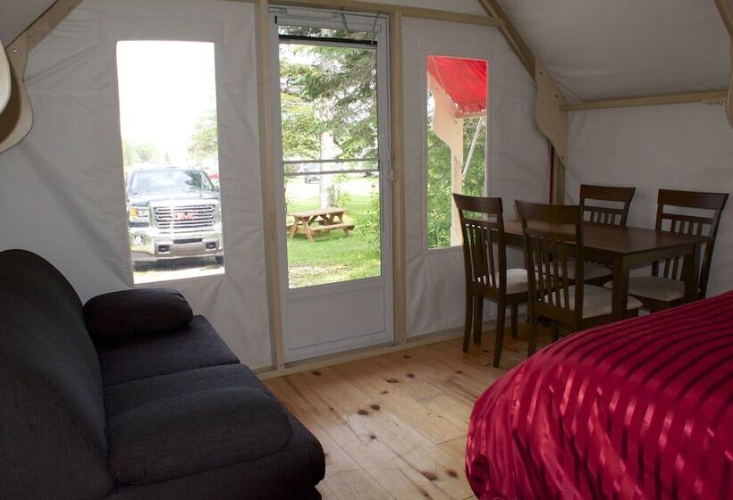 هتل Maisonnettes Camping De La Baie De Perce