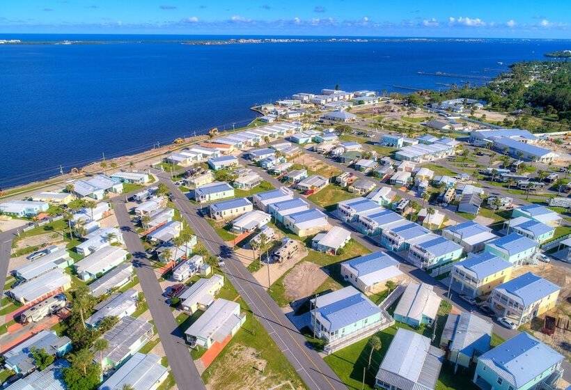 호텔 Ocean Breeze Rv Resort