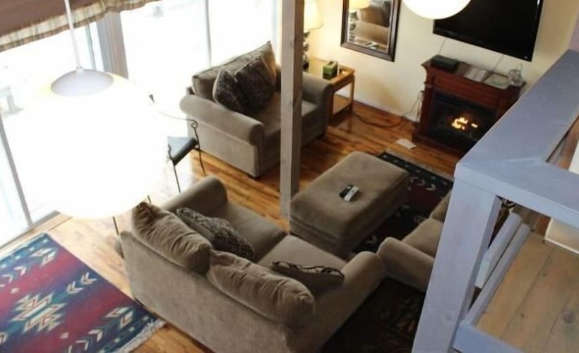 هتل Oliver Lodge