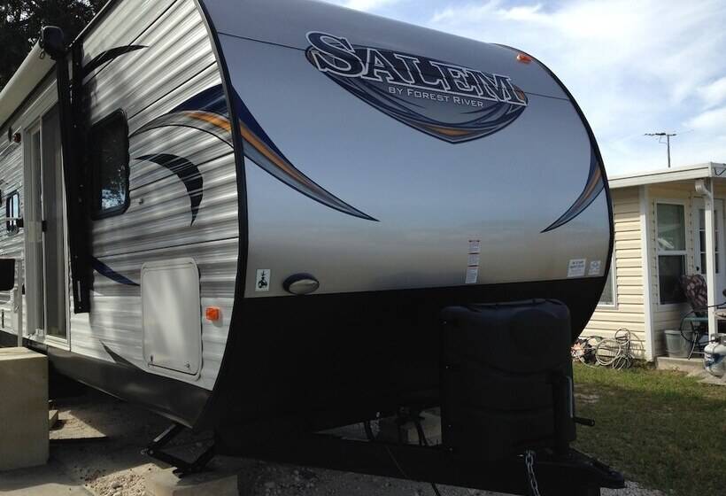 אתר נופש Central Park Rv Park