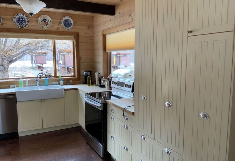 Rolling Huts