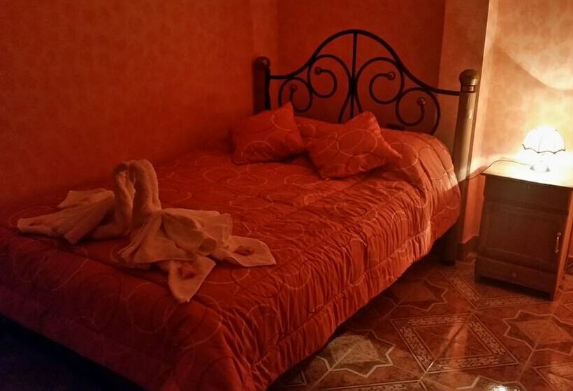 هاستل De Sal Reina Del Salar