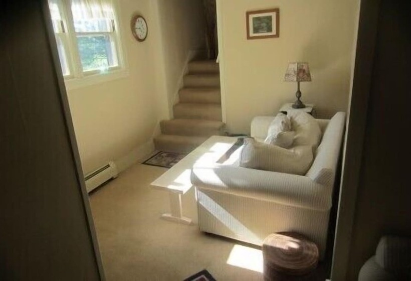 مبيت وإفطار Inn At Neshobe River