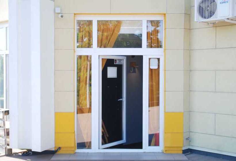 Beehive Hotel Odessa
