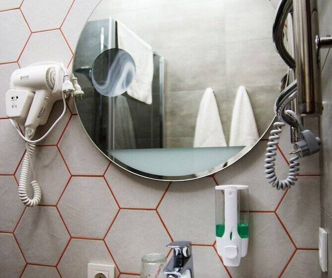 Beehive Hotel Odessa