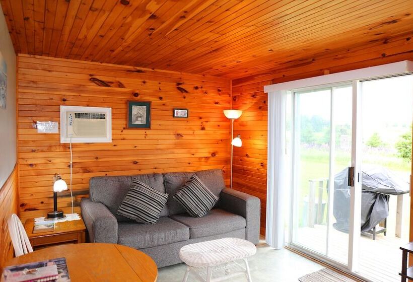 Blue Crest Cottages
