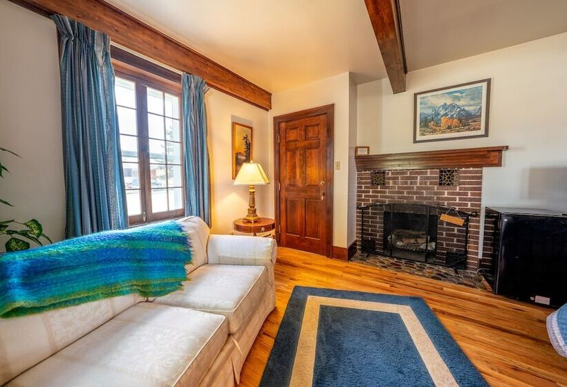 Chambers House B&b