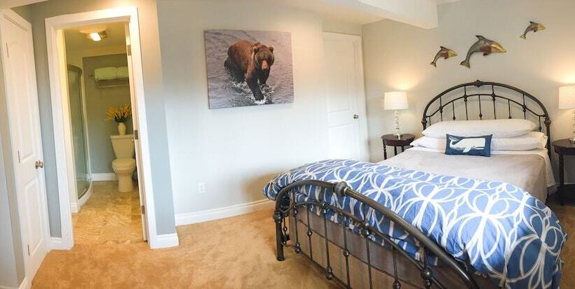 Cranky Crow Bed And Breakfast
