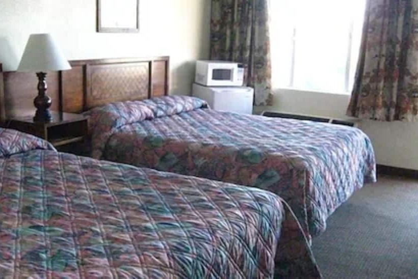 Desert Inn Motel