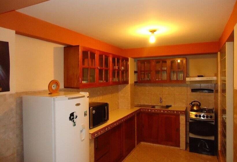 Elva's House