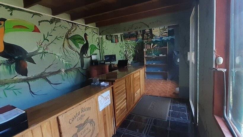 Hostel La Suerte