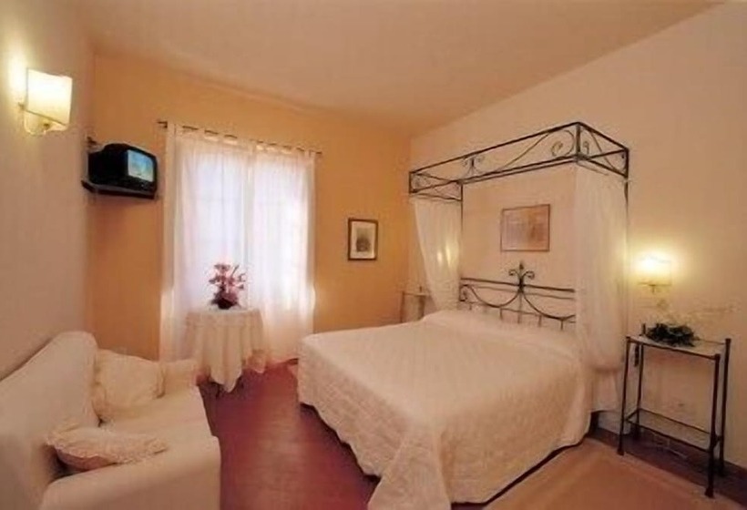 فندق Albergo Scilla