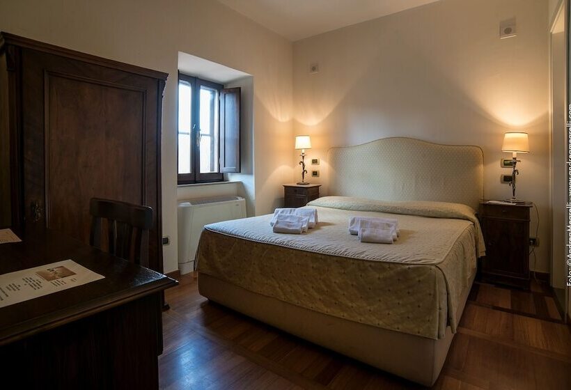 فندق Albergo Scilla