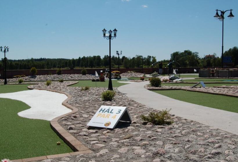 فندق Björkbackens Stugby   Campground