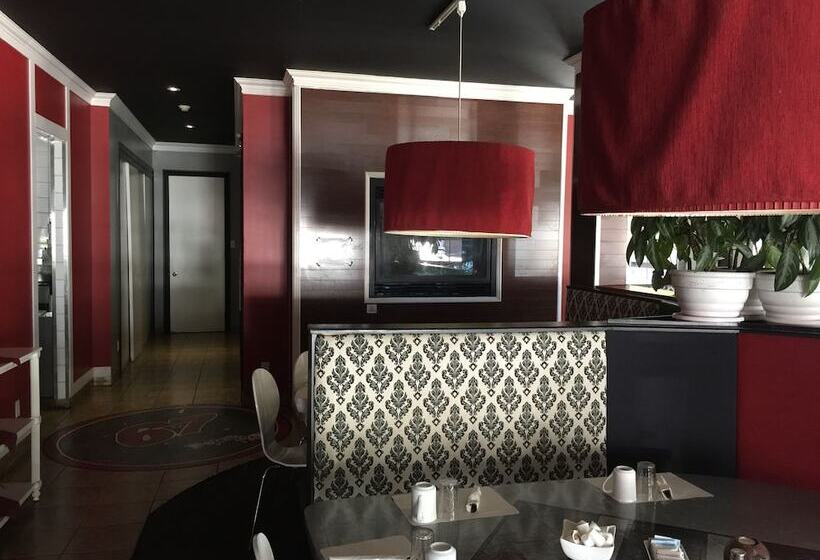 ホテル Hôtel Econo Confort