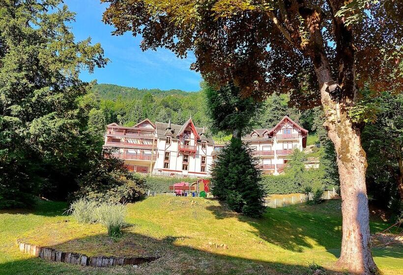 هتل Hôtel Les Chalets